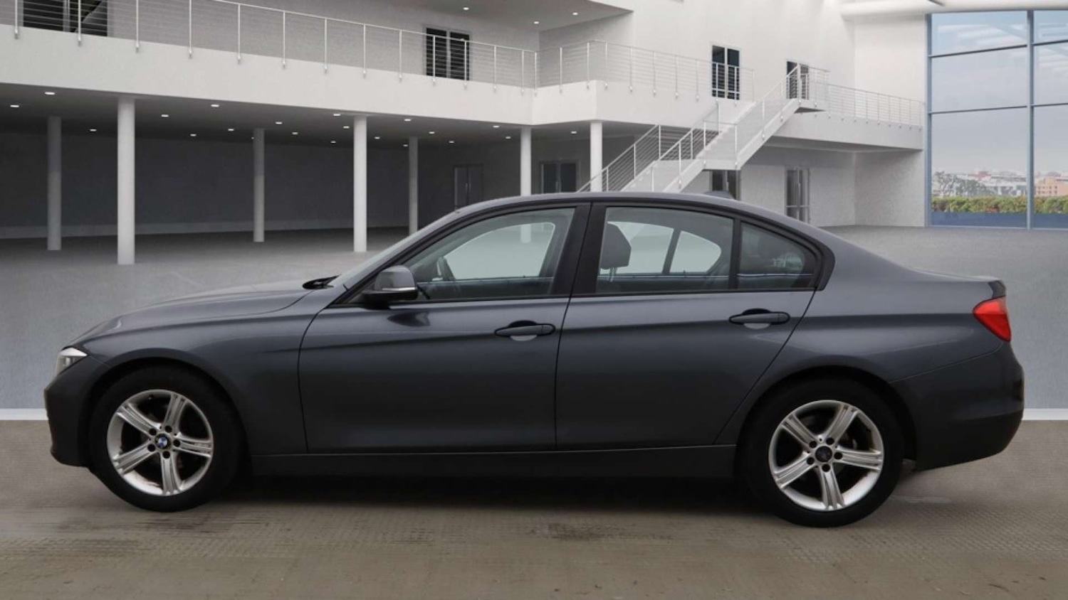 Used BMW 3 Series 2014 for sale - 76449793: Photo 3