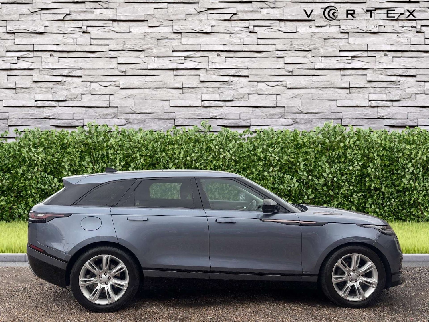 Used Land Rover Range Rover Velar 2017 for sale - 77569682: Photo 10