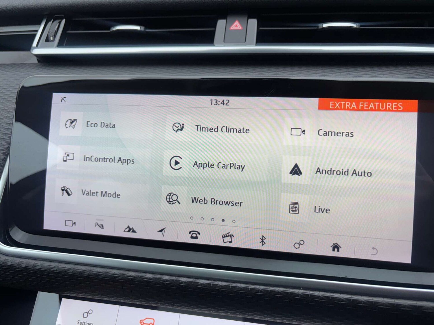 Used Land Rover Range Rover Velar 2017 for sale - 77569682: Photo 23