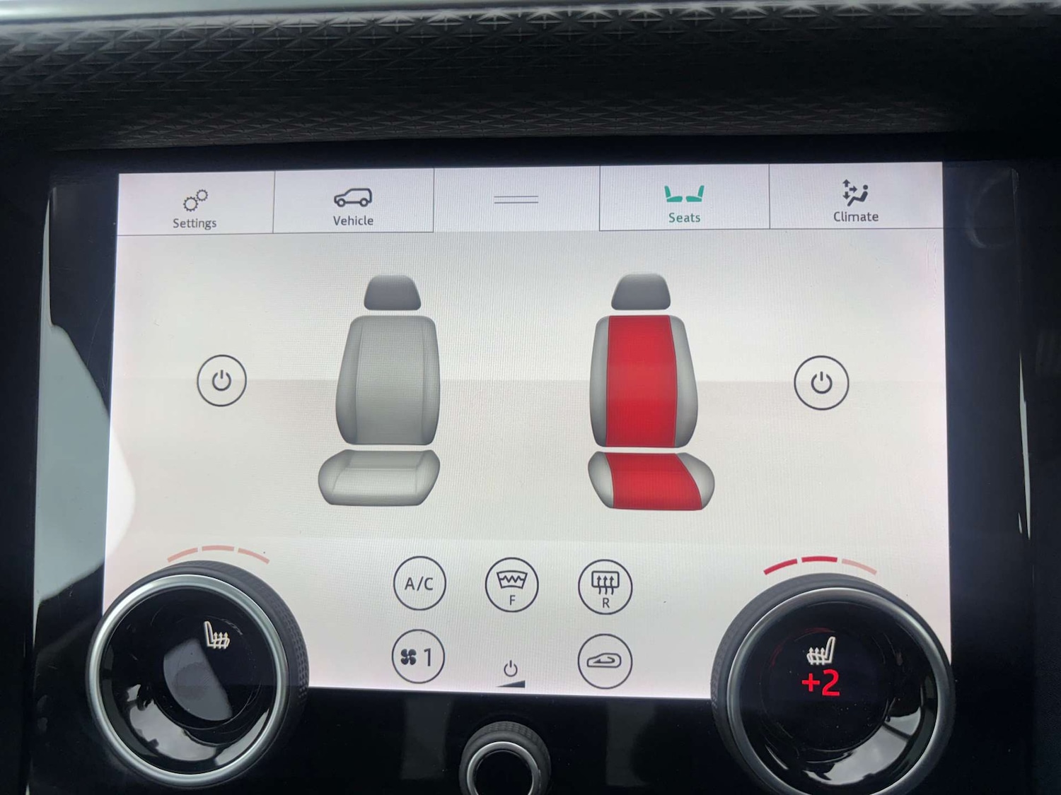 Used Land Rover Range Rover Velar 2017 for sale - 77569682: Photo 32