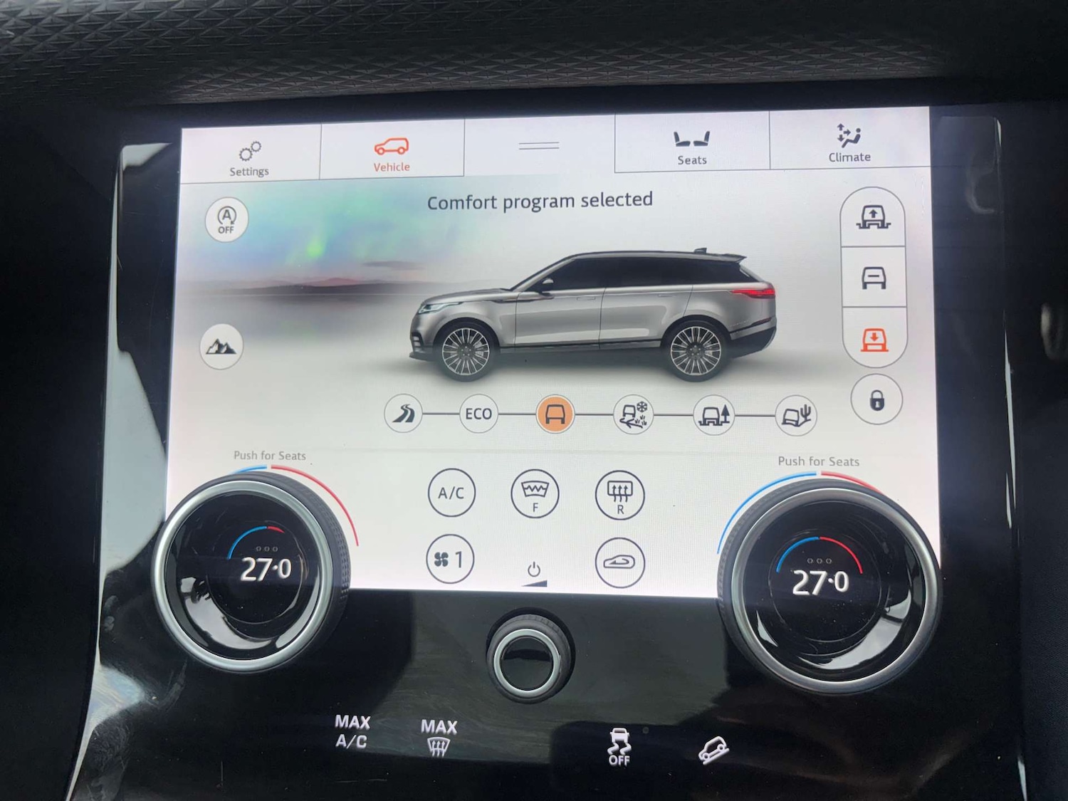 Used Land Rover Range Rover Velar 2017 for sale - 77569682: Photo 33