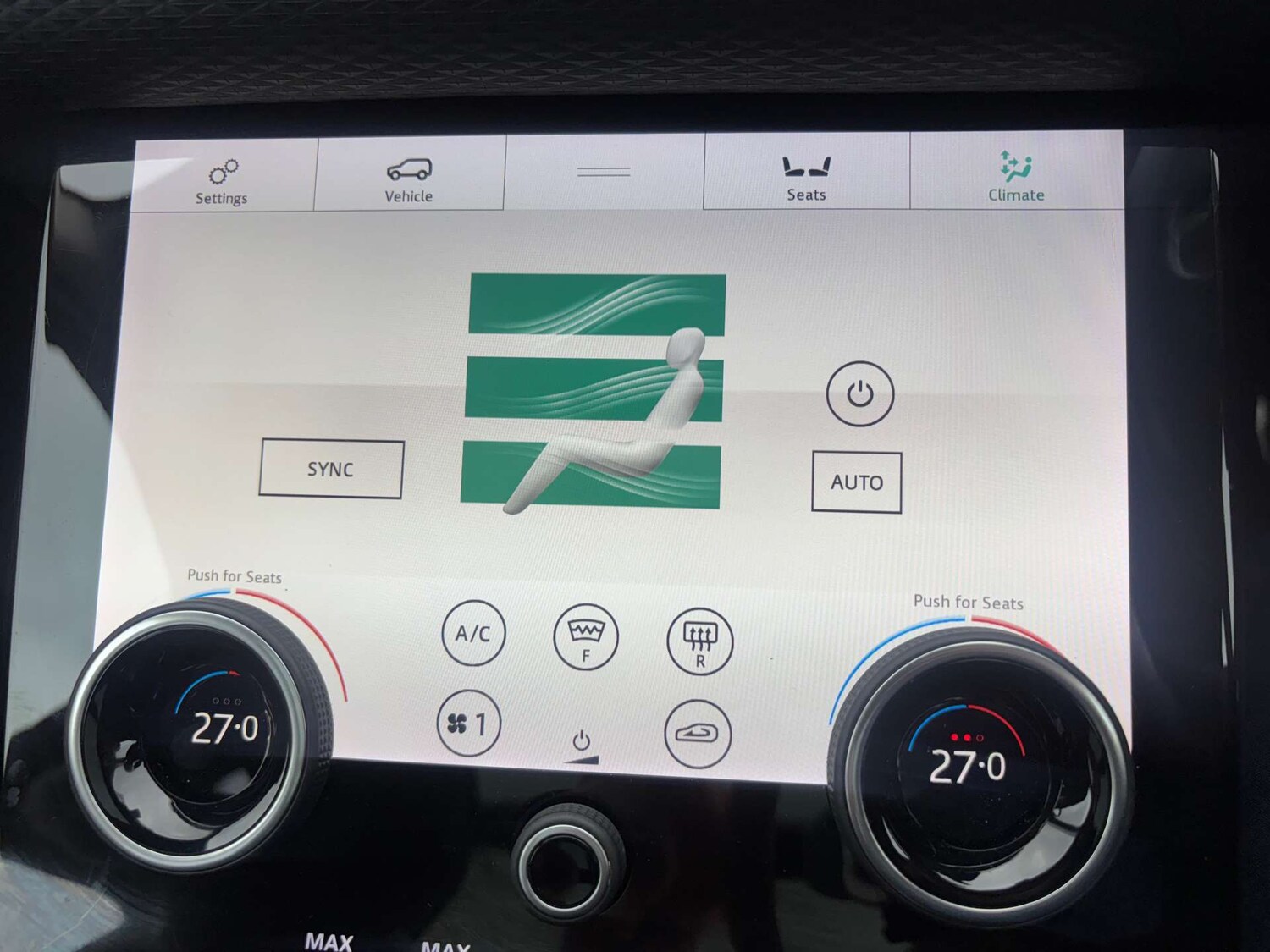 Used Land Rover Range Rover Velar 2017 for sale - 77569682: Photo 34