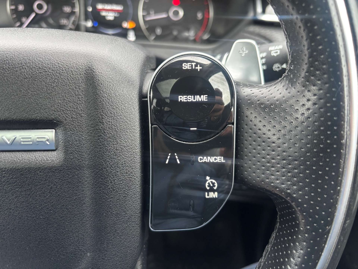 Used Land Rover Range Rover Velar 2017 for sale - 77569682: Photo 41