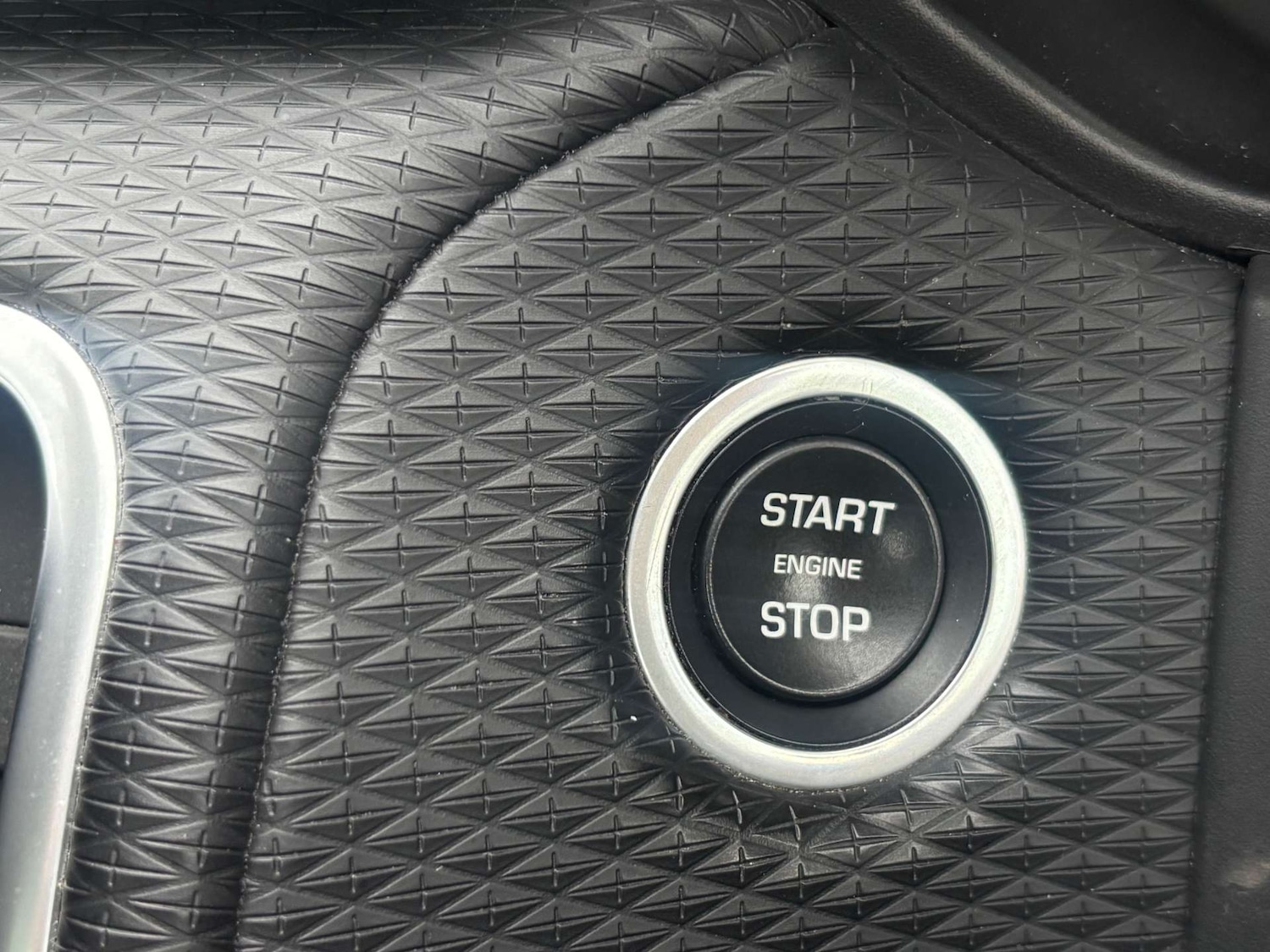 Used Land Rover Range Rover Velar 2017 for sale - 77569682: Photo 42