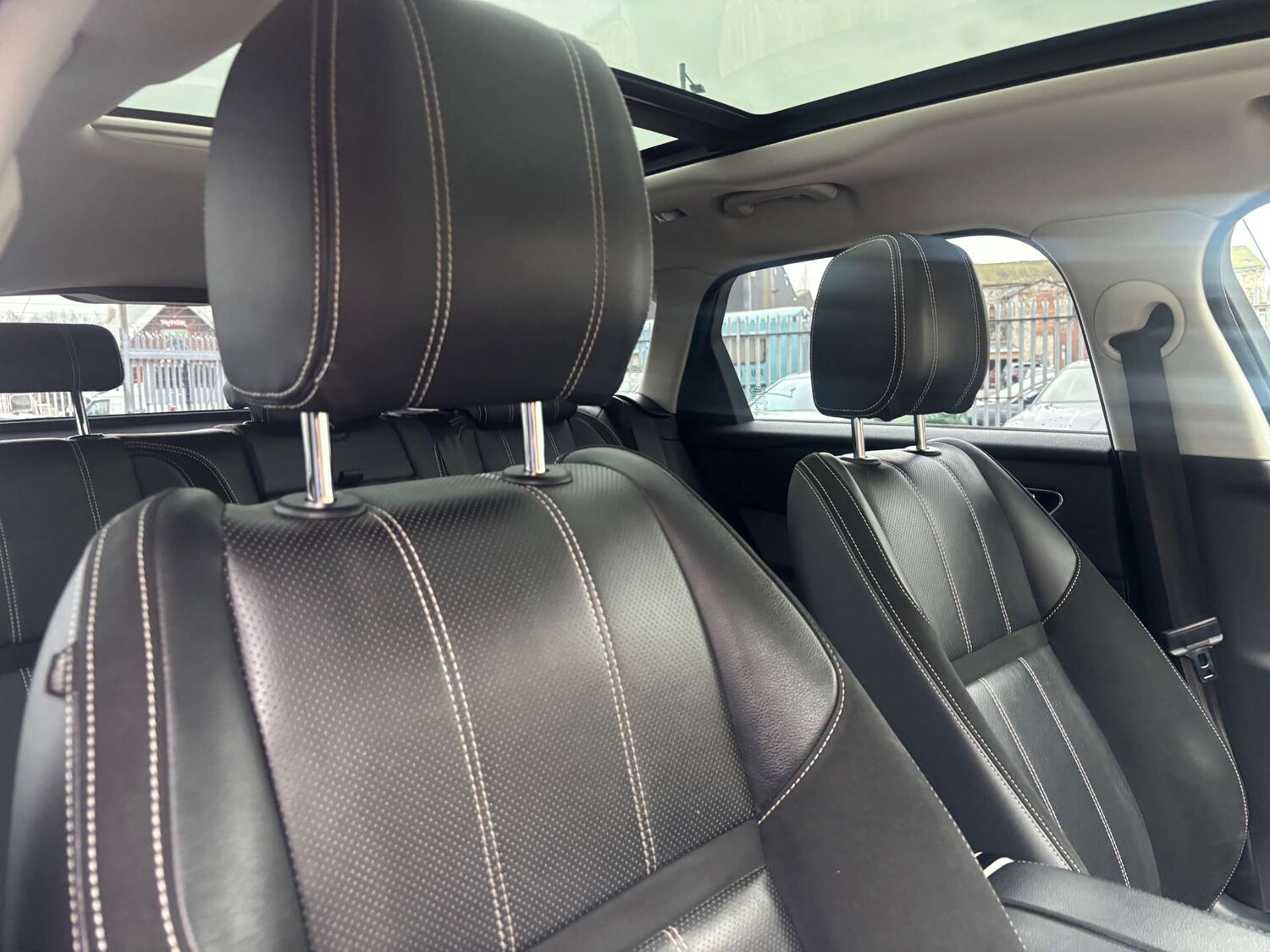 Used Land Rover Range Rover Velar 2017 for sale - 77569682: Photo 44