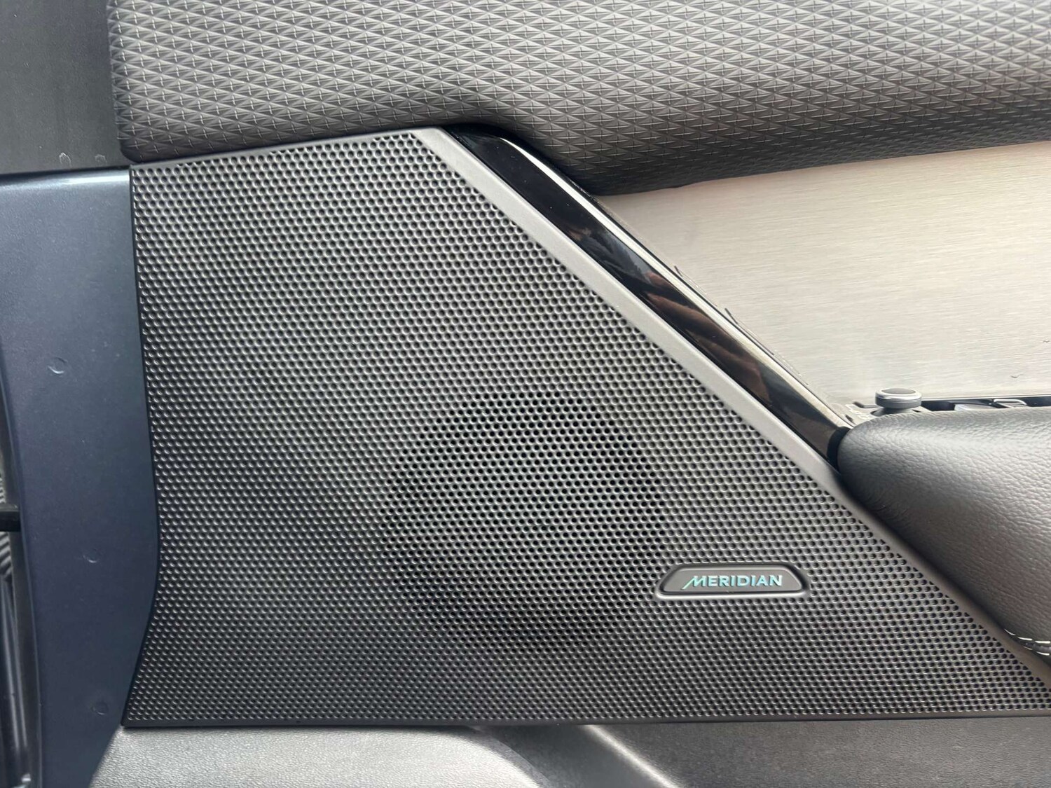 Used Land Rover Range Rover Velar 2017 for sale - 77569682: Photo 59