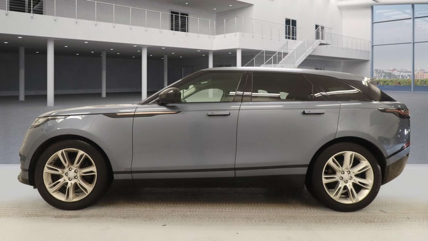 Used Land Rover Range Rover Velar 2017 for sale - 77569682: Photo 6