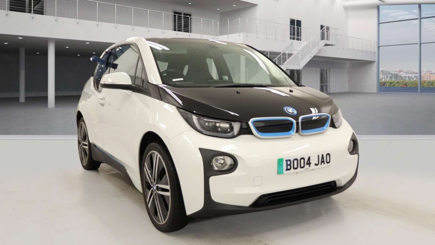 Used BMW i3 2015 for sale - 77148617: Photo 1