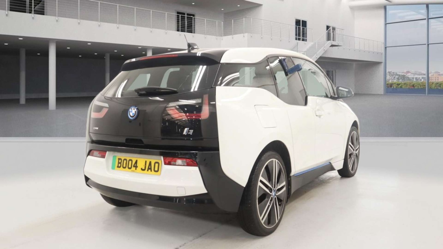 Used BMW i3 2015 for sale - 77148617: Photo 4
