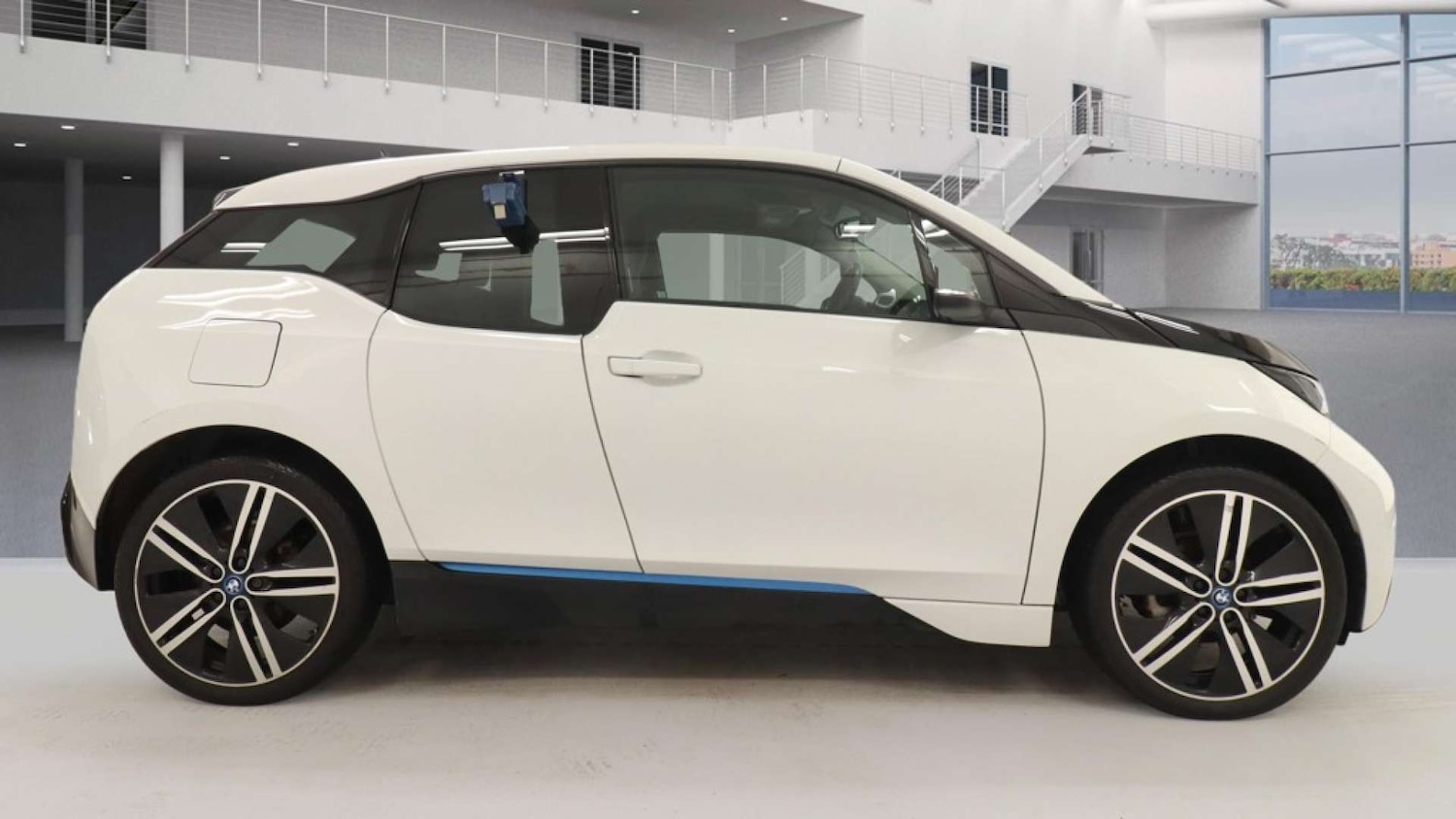 Used BMW i3 2015 for sale - 77148617: Photo 5