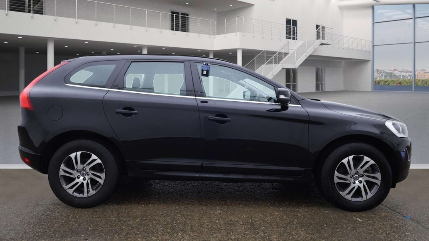 Used Volvo XC60 2014 for sale - 76554475: Photo 5