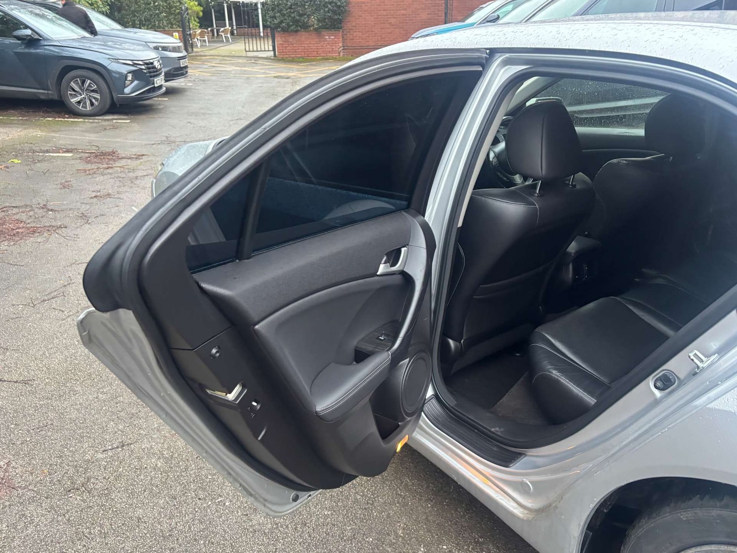 Used Honda Accord 2012 for sale - 77797700: Photo 14