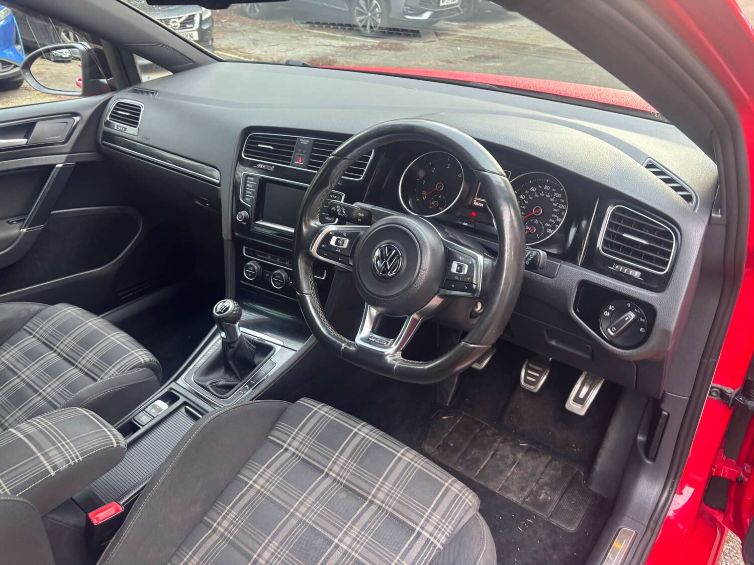 Used Volkswagen Golf 2014 for sale - 77469861: Photo 33