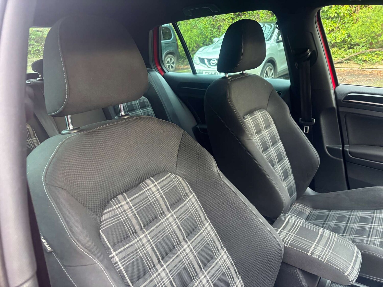 Used Volkswagen Golf 2014 for sale - 77469861: Photo 34