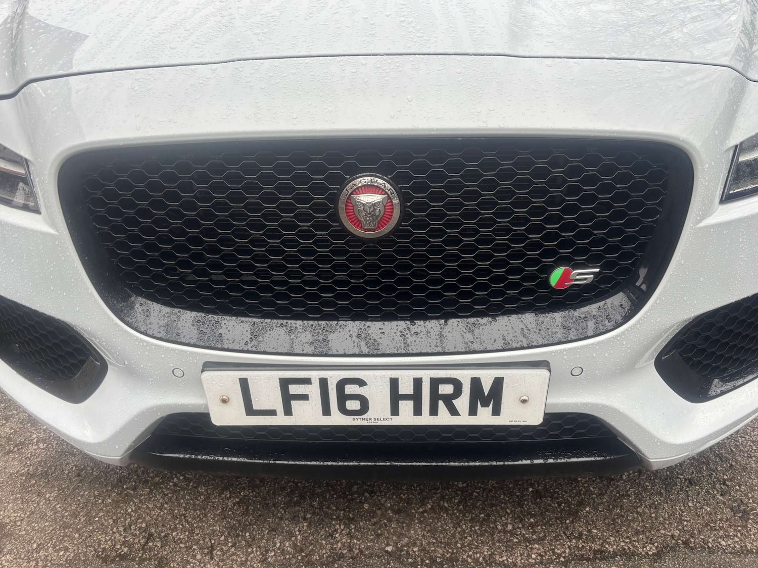 Used Jaguar F-Pace 2016 for sale - 77184824: Photo 12