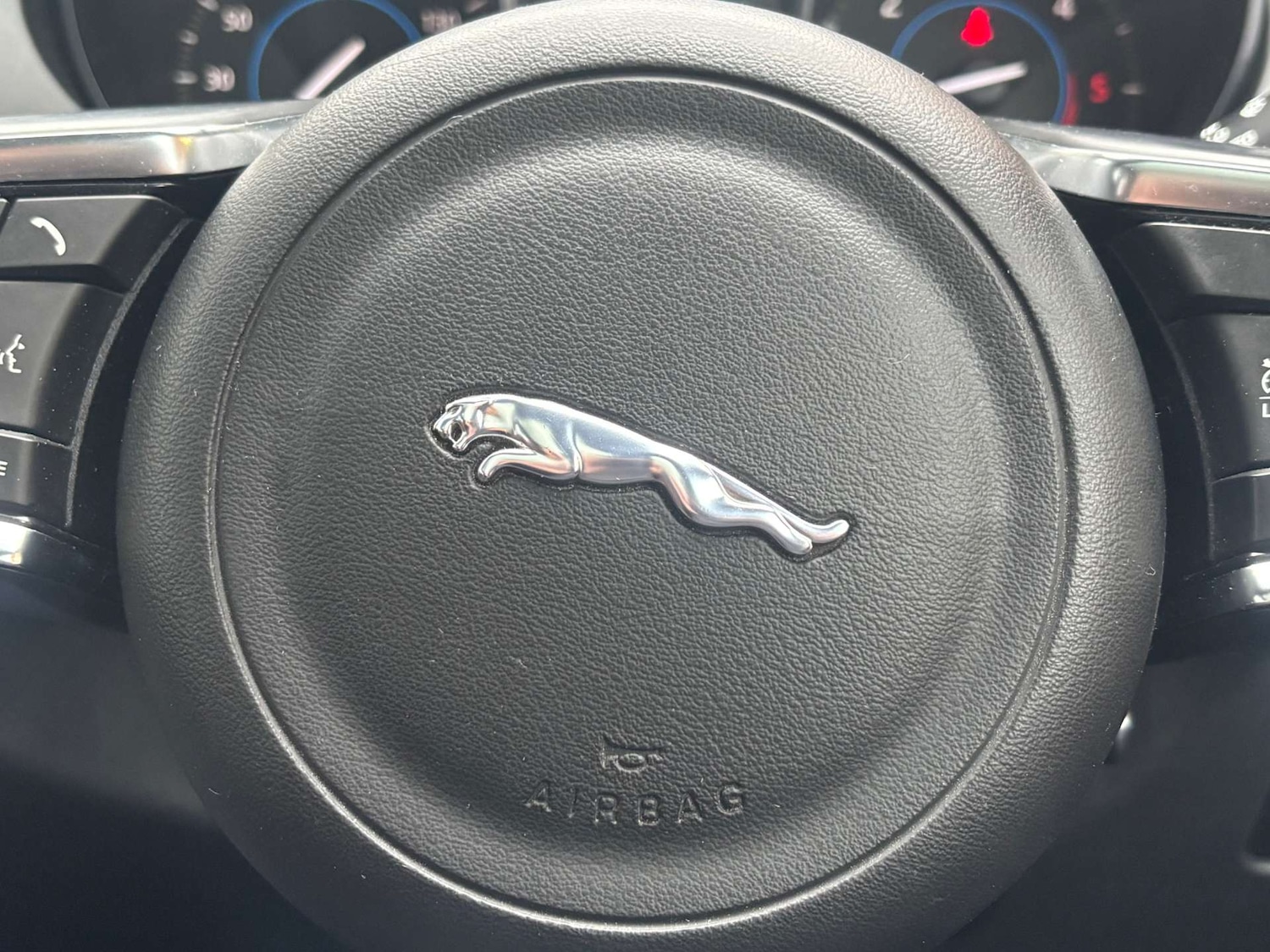 Used Jaguar F-Pace 2016 for sale - 77184824: Photo 25