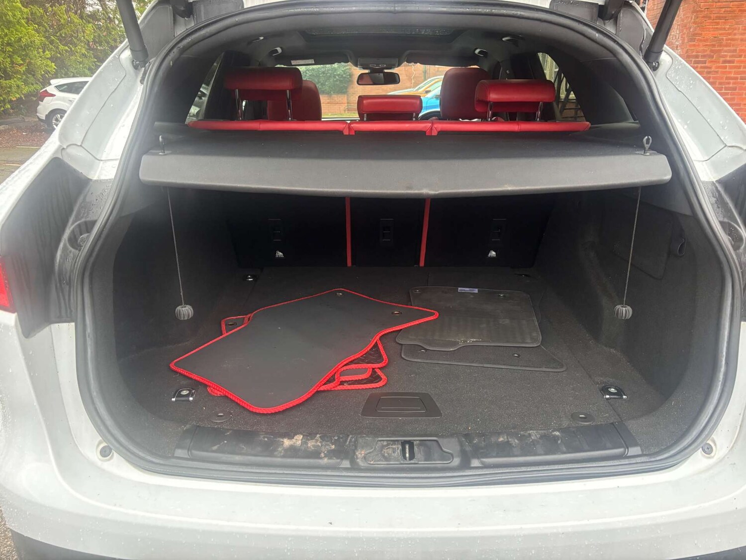 Used Jaguar F-Pace 2016 for sale - 77184824: Photo 50