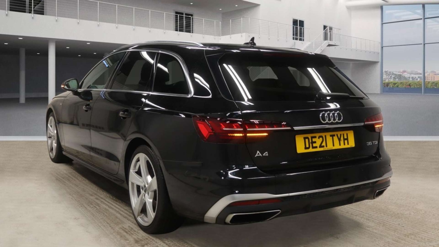 Used Audi A4 2021 for sale - 77567813: Photo 3