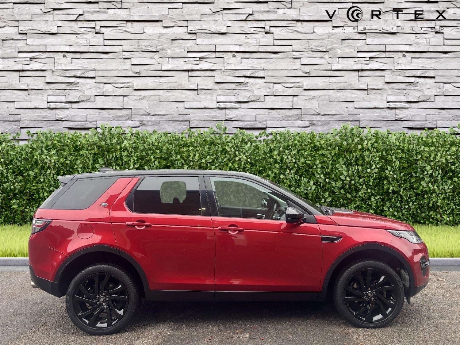 Used Land Rover Discovery Sport 2018 for sale - 77590591: Photo 9