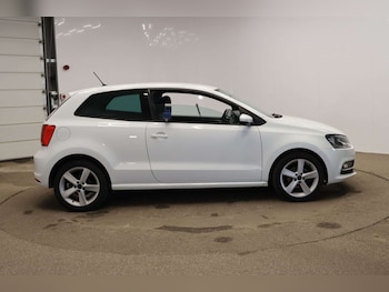 Used Volkswagen Polo 2015 for sale - 78111268: Photo