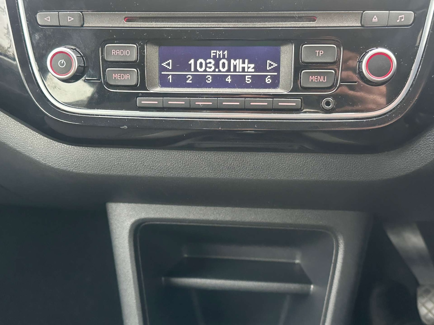 Used Volkswagen up! 2013 for sale - 76449794: Photo 18