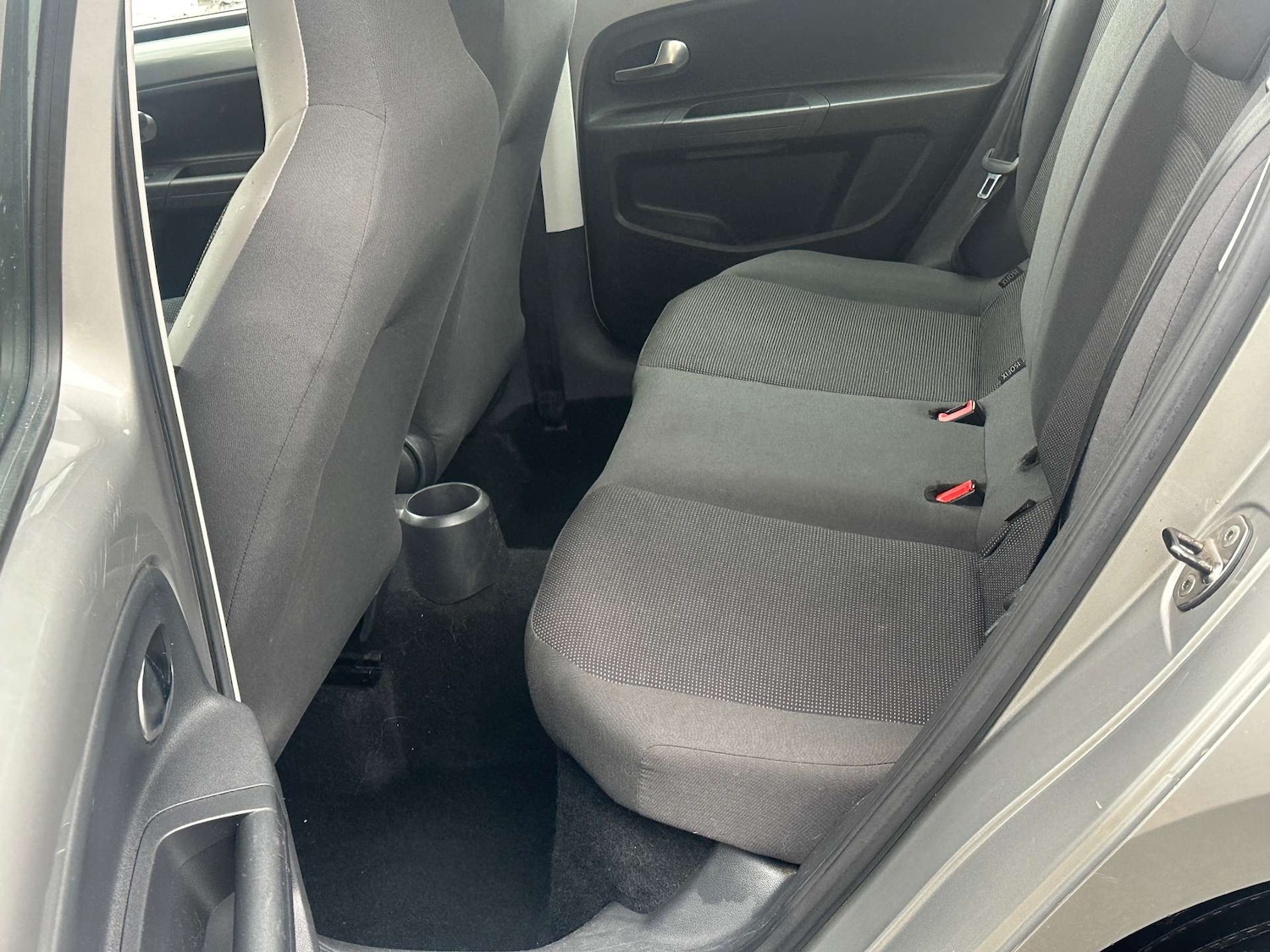 Used Volkswagen up! 2013 for sale - 76449794: Photo 30