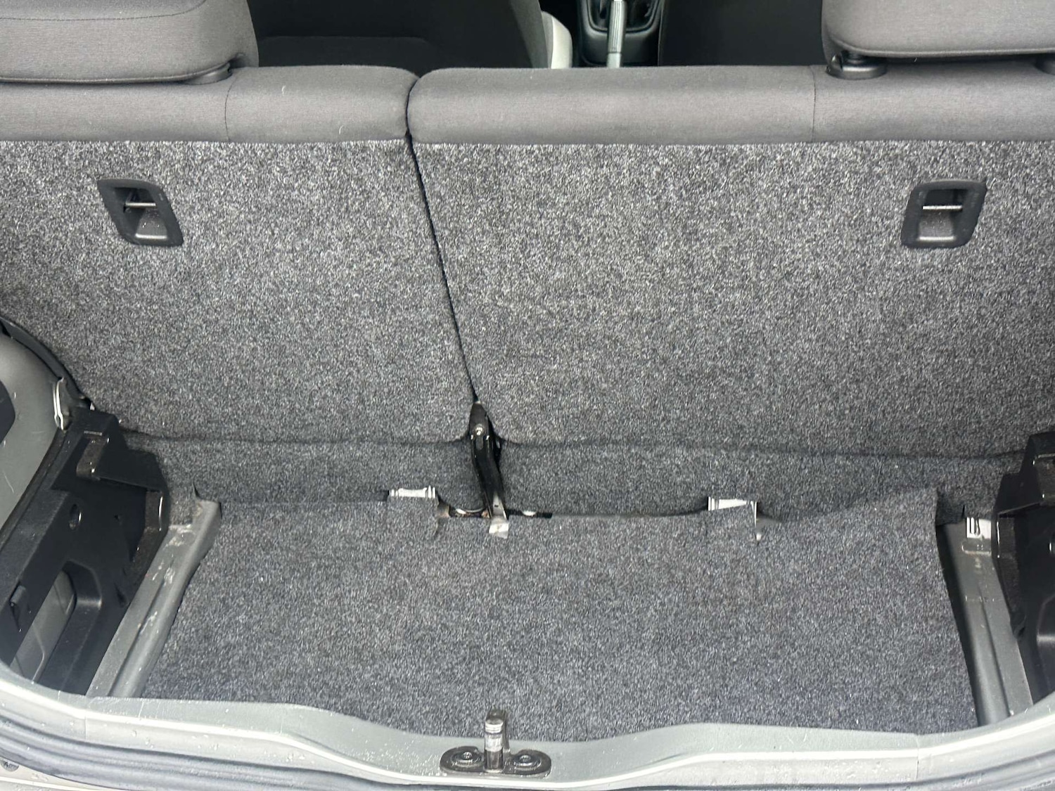 Used Volkswagen up! 2013 for sale - 76449794: Photo 32