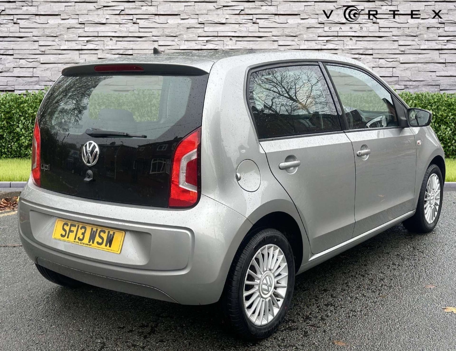 Used Volkswagen up! 2013 for sale - 76449794: Photo 9