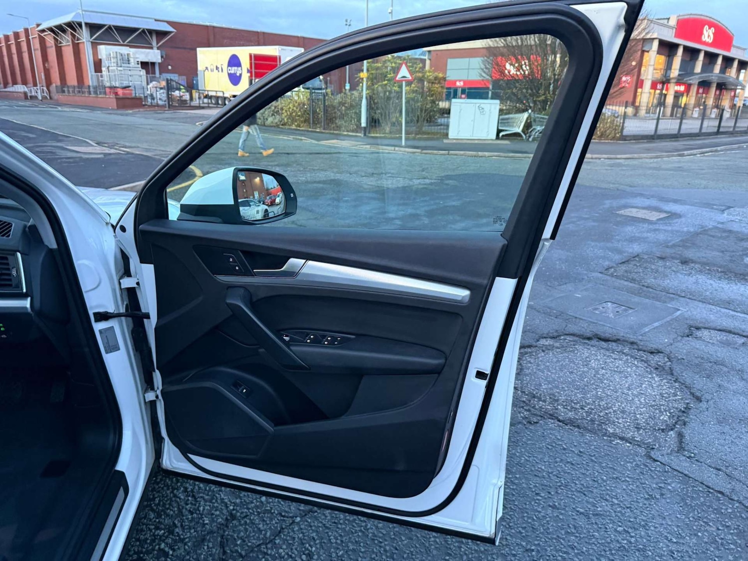 Used Audi Q5 2017 for sale - 77148622: Photo 36