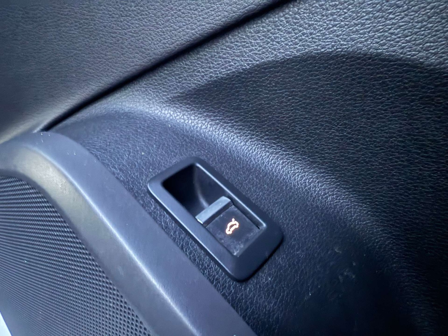 Used Audi Q5 2017 for sale - 77148622: Photo 40