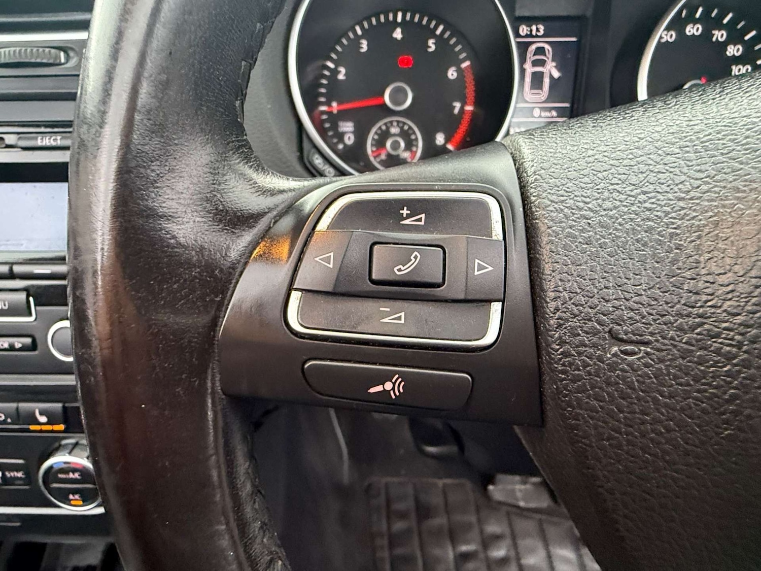 Used Volkswagen Golf 2013 for sale - 77148631: Photo 35