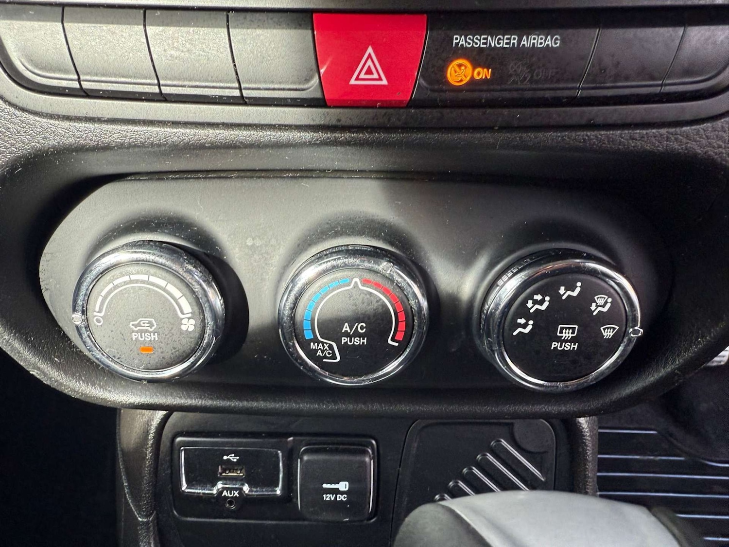 Used Jeep Renegade 2017 for sale - 77148644: Photo 50