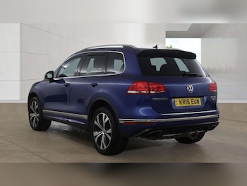 Used Volkswagen Touareg 2016 for sale - 78917451: Photo
