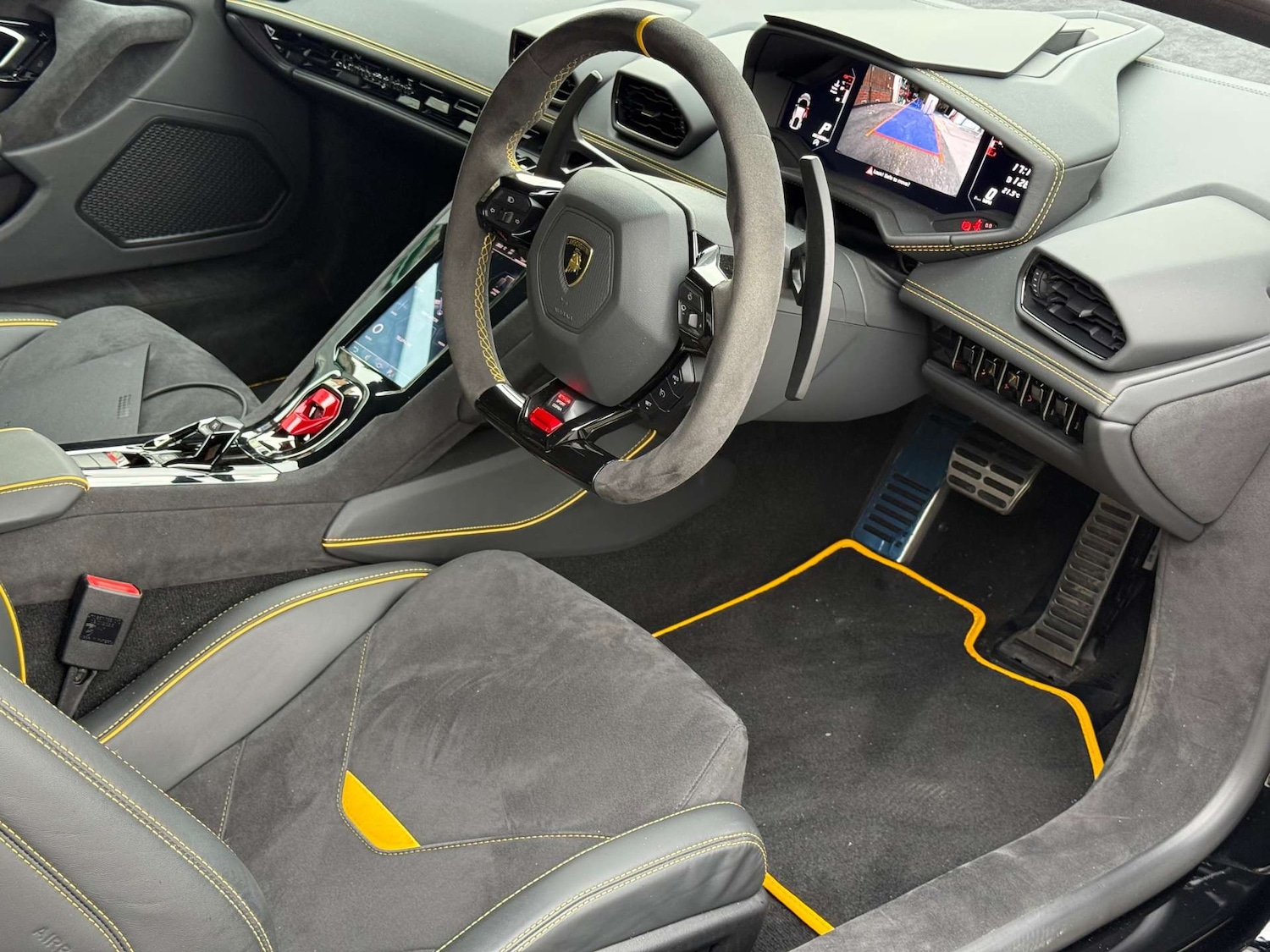 Used Lamborghini Huracan 2023 for sale - 76948199: Photo 41