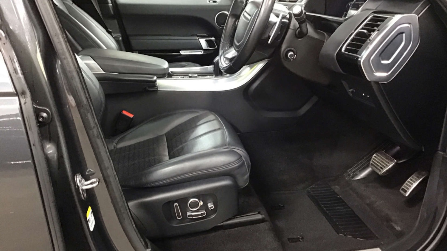 Used Land Rover Range Rover Sport 2019 for sale - 77569689: Photo 9