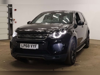 Used Land Rover Discovery Sport 2019 for sale - 78281662: Photo