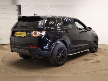 Used Land Rover Discovery Sport 2019 for sale - 78281662: Photo