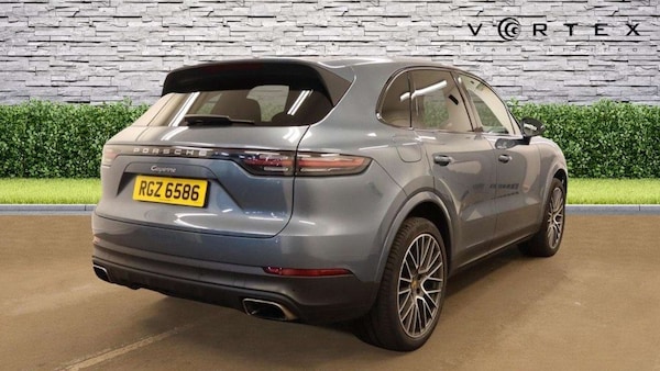 Used Porsche Cayenne 2018 for sale - 76206182: Photo 5