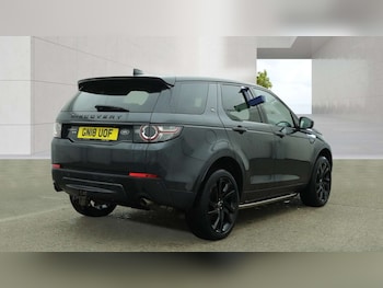 Used Land Rover Discovery Sport 2018 for sale - 78814433: Photo