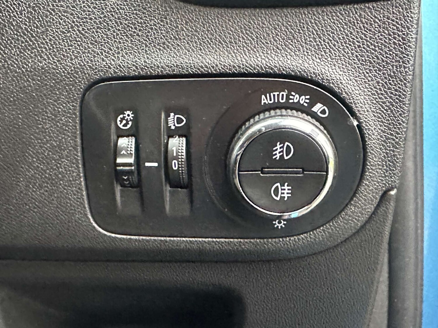 Used Vauxhall Crossland X 2017 for sale - 76449808: Photo 23