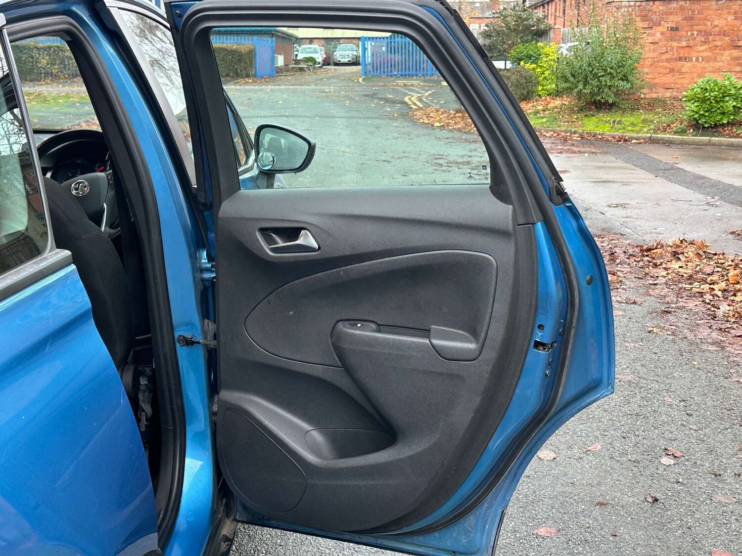 Used Vauxhall Crossland X 2017 for sale - 76449808: Photo 29