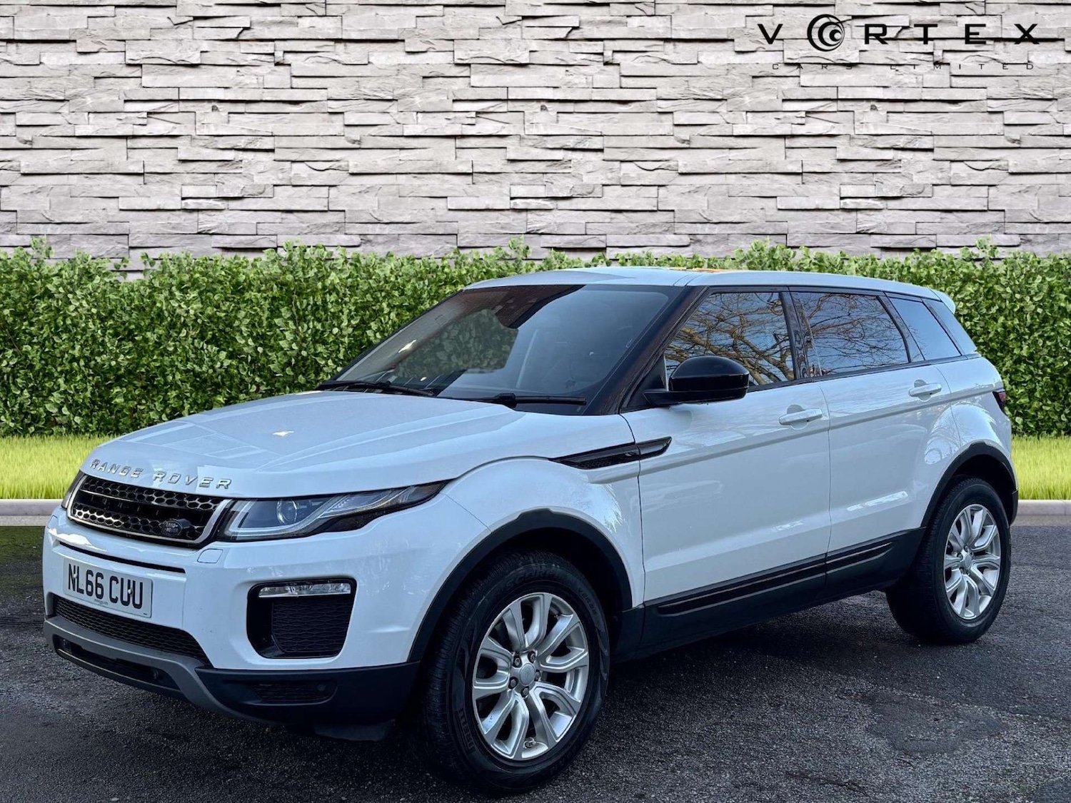 Used Land Rover Range Rover Evoque 2016 for sale - 77236293: Photo 3