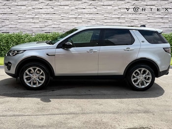 Used Land Rover Discovery Sport 2016 for sale - 78903950: Photo