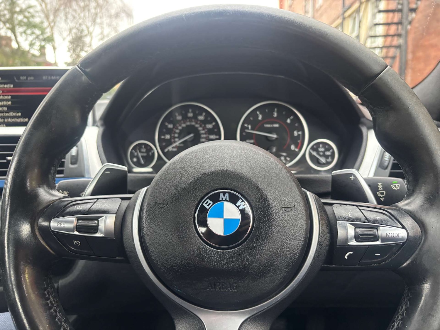 Used BMW 3 Series 2015 for sale - 77431857: Photo 27