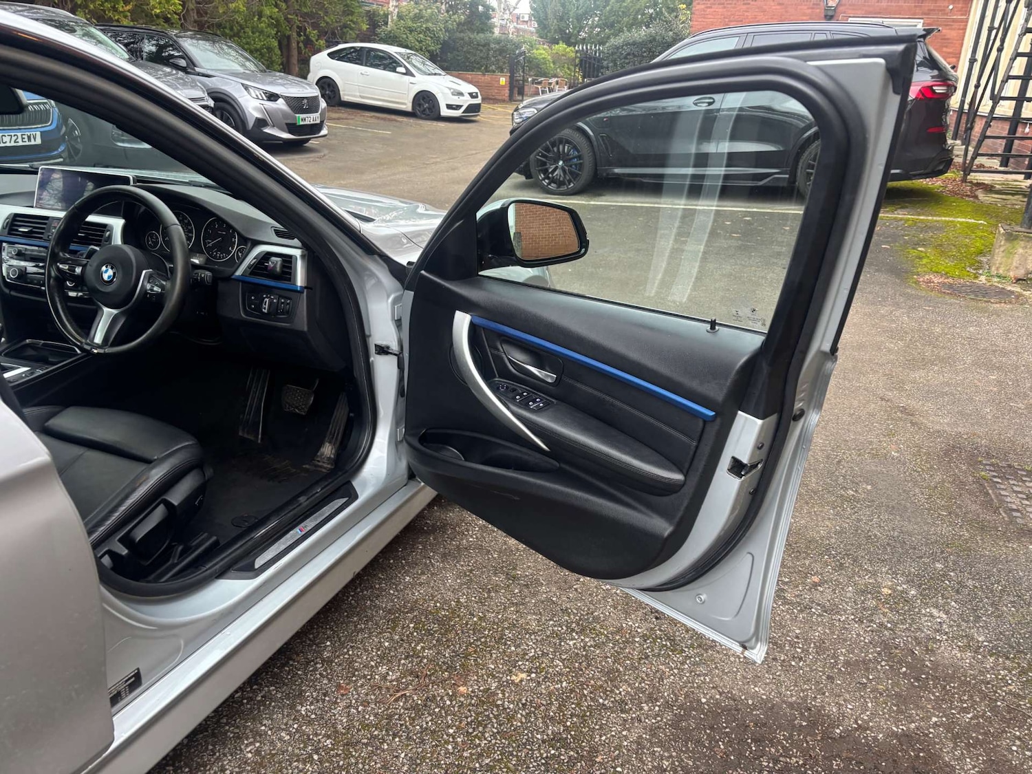 Used BMW 3 Series 2015 for sale - 77431857: Photo 42