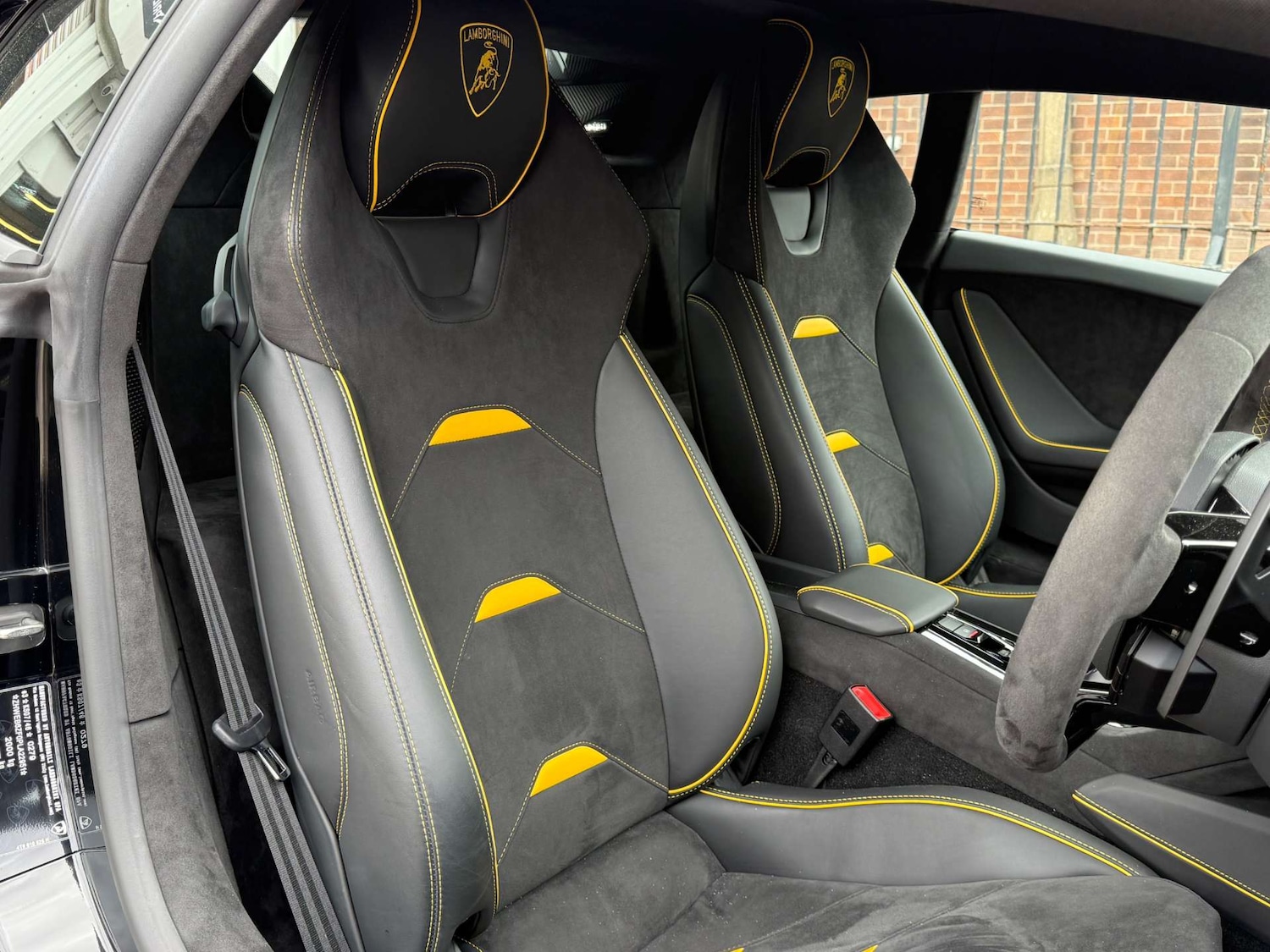 Used Lamborghini Huracan 2023 for sale - 76600798: Photo 4