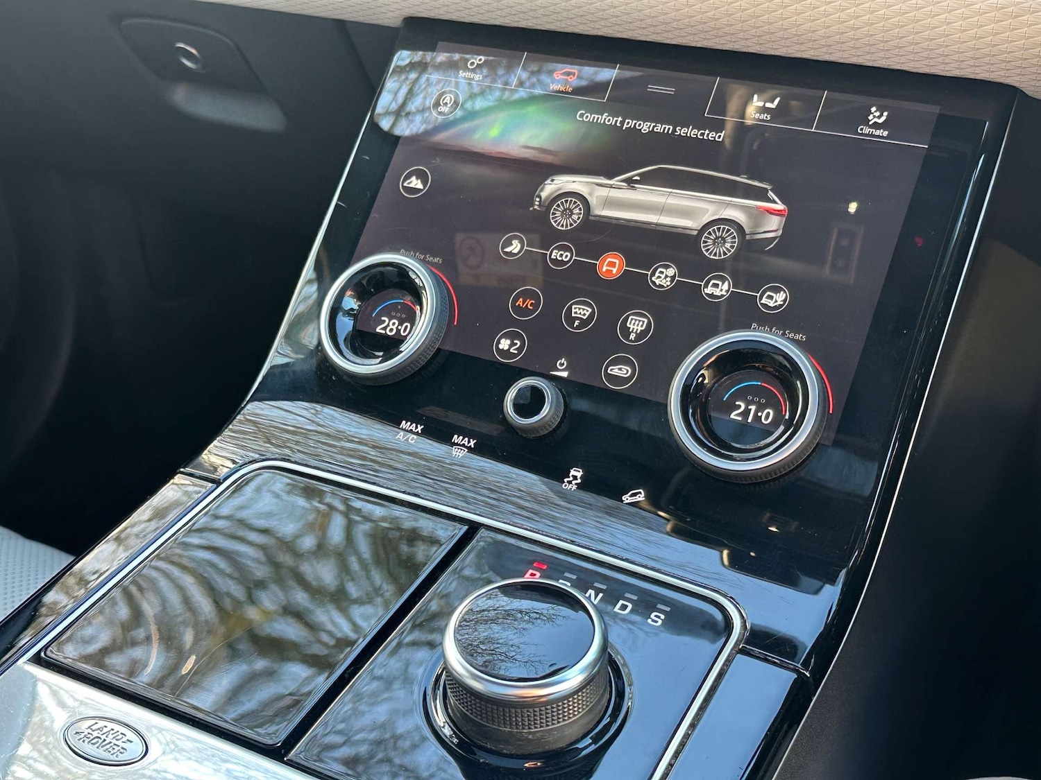 Used Land Rover Range Rover Velar 2020 for sale - 76894407: Photo 27