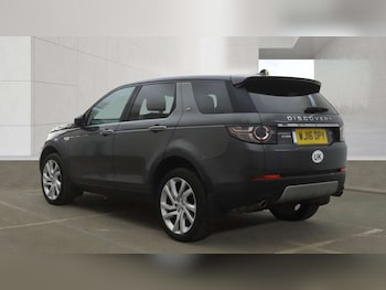 Used Land Rover Discovery Sport 2016 for sale - 78801775: Photo