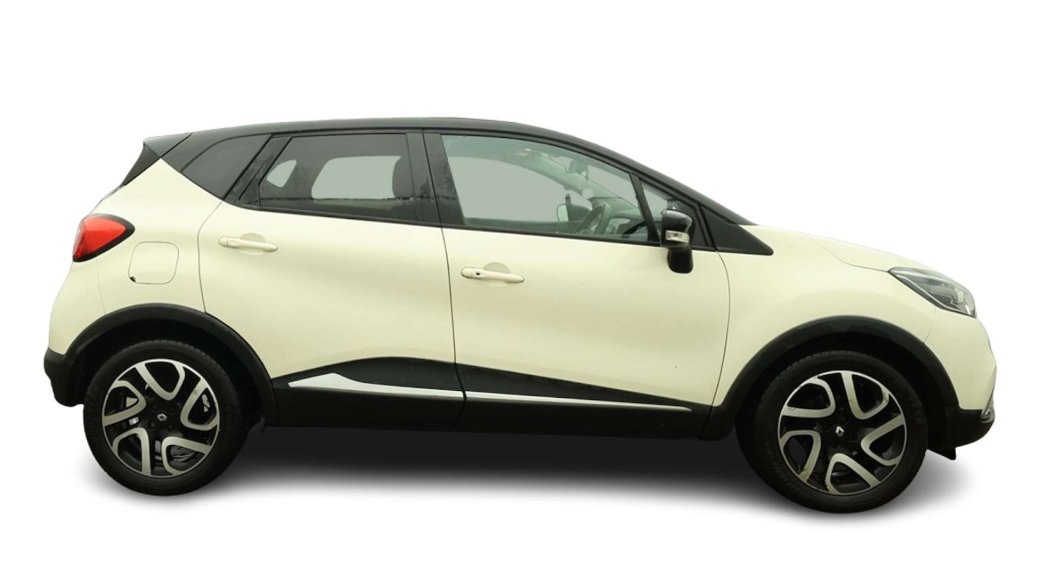 Used Renault Captur 2015 for sale - 77168087: Photo 5