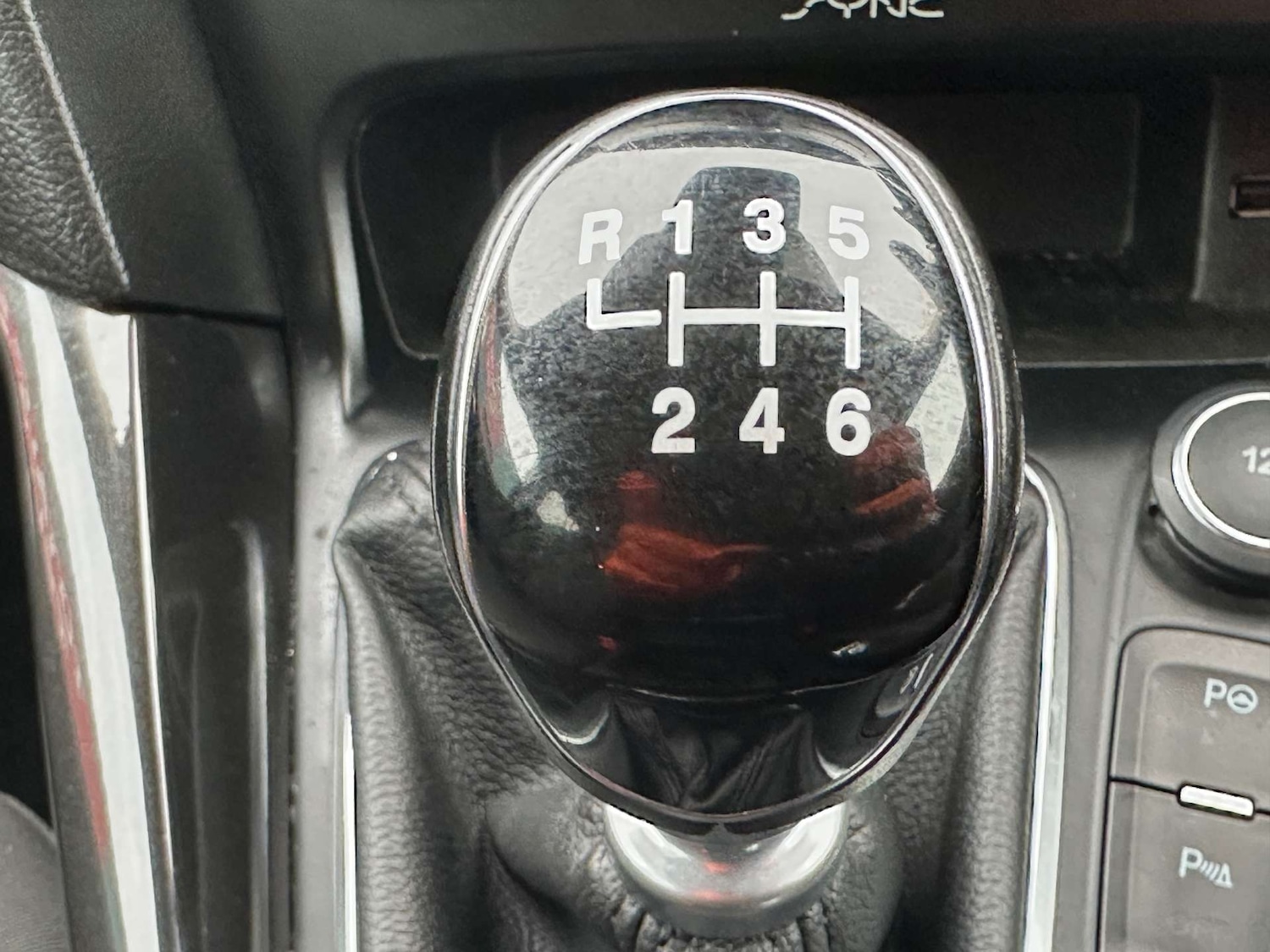 Used Ford Focus 2015 for sale - 76274242: Photo 18